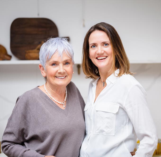 Web-Home-1 Family Redfern founder of Good Health Naturally